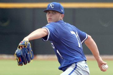 Kendry Chourio throwing a pitch, facing the camera